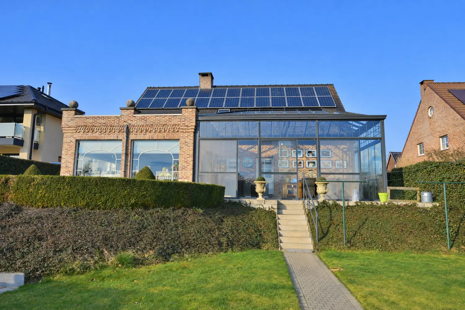 3746003319000046878_ChatGPT Image 23 jan 2026, 17_09_07.png